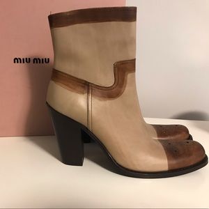 NWT Miu Miu tan & brown ankle boots - size 7.5